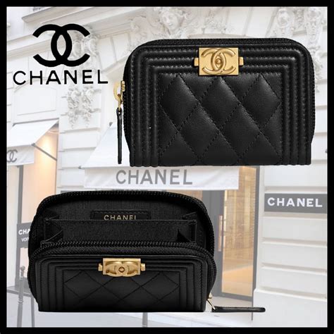 chanel boy wallet green|chanel boy wallet review.